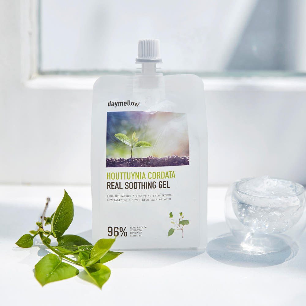 daymellow daymellow Houttuynia Cordata Real Soothing Gel 300g - hydrating - front bottle shot
