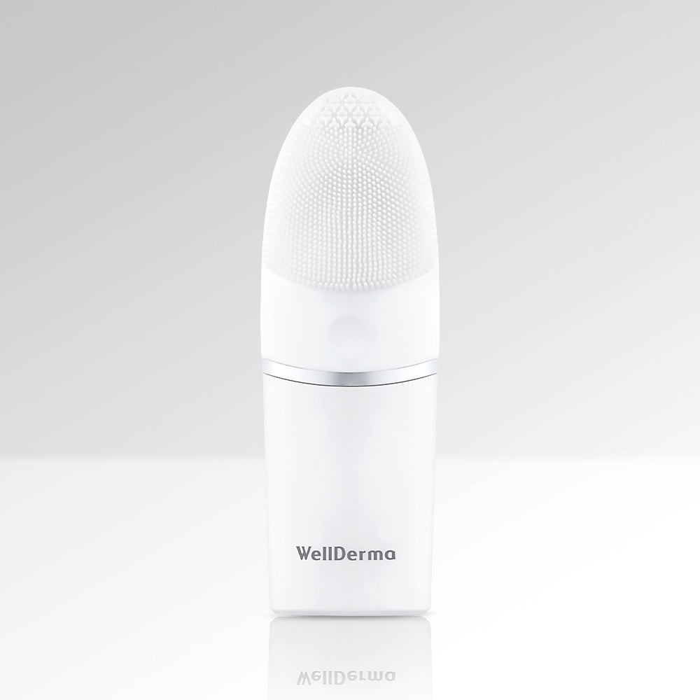 WellDerma WellDerma Sapphire Vibration Silicone Cleansing Brush - pore care - front bottle shot