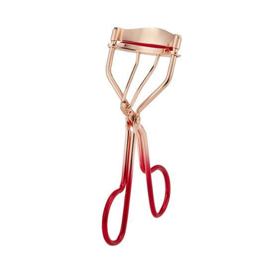 Kiss Me Kiss Me Perfect One Handle Eyelash Curler - daily care - front bottle shot