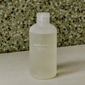 MOON OFFICE MOON OFFICE Emerald Musk Hand & Body Wash 250ml - hydrating - front bottle shot