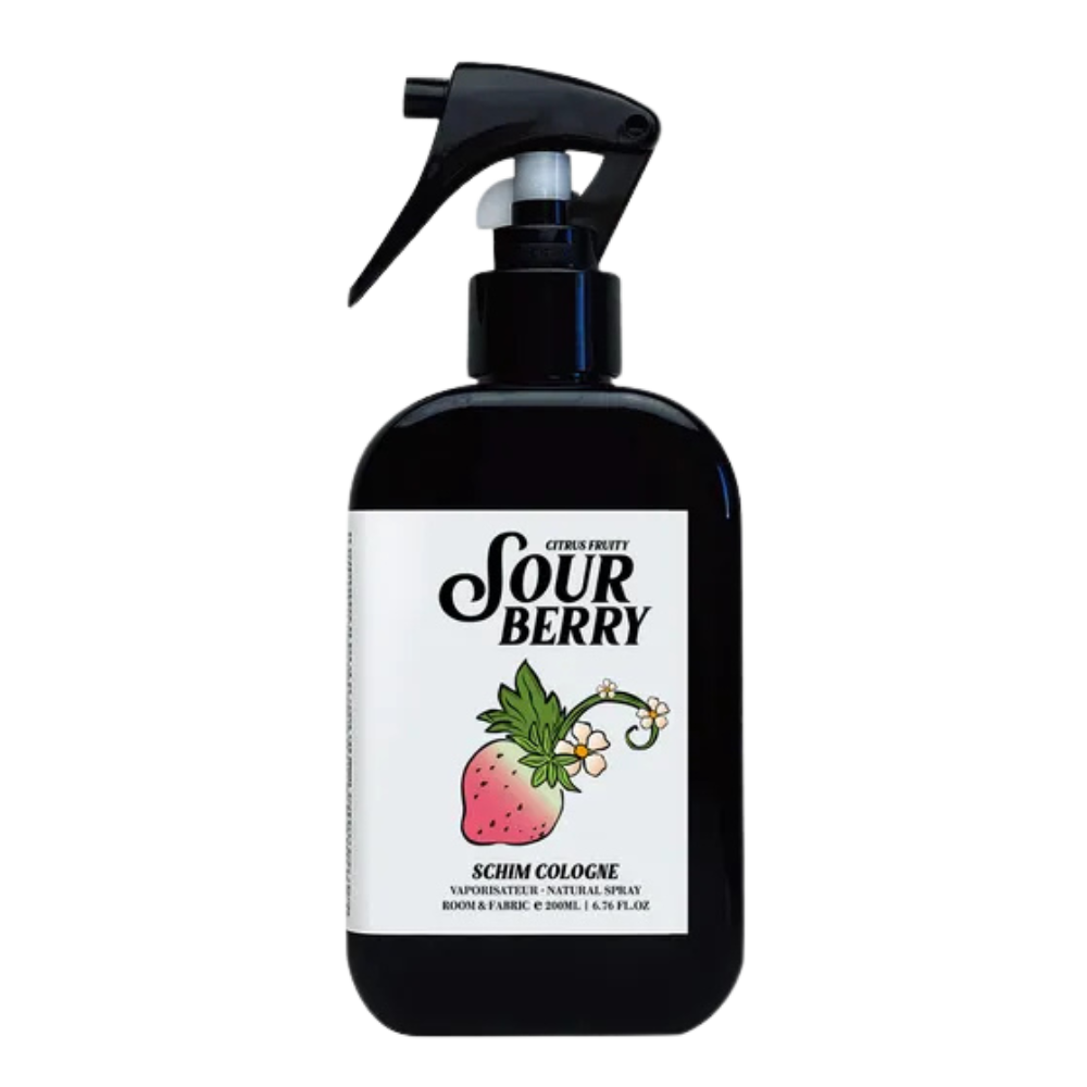 SCHIM SCHIM Sour Berry Fabric & Room Perfume 200ml [Unripe Strawberry Scent Planted by Charlie] - brightening - front bottle
