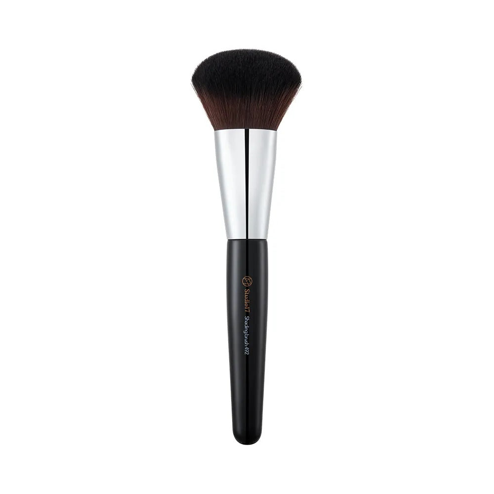 Studio17 Studio17 Chin Shading Brush 492 - daily care - front bottle shot