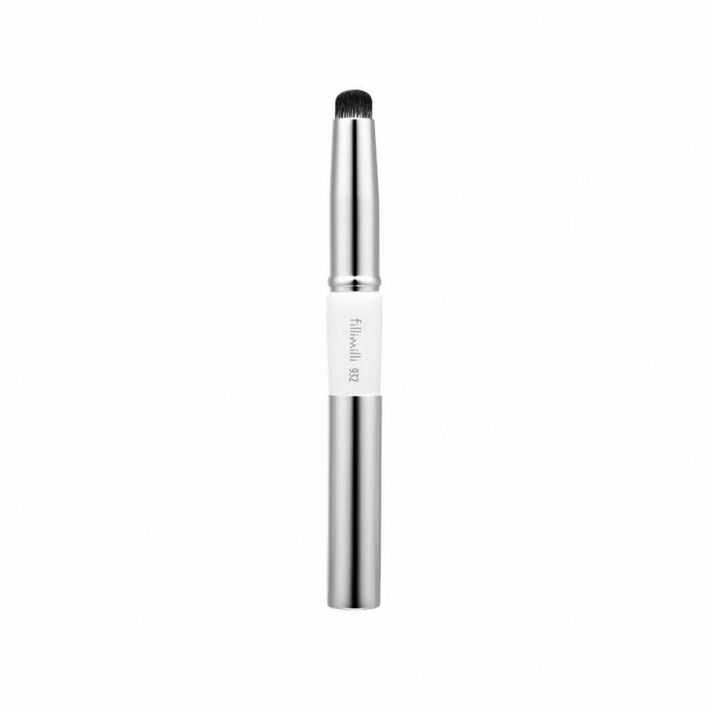 fillimilli fillimilli Portable Over Lip Brush 932 - daily care - front bottle shot
