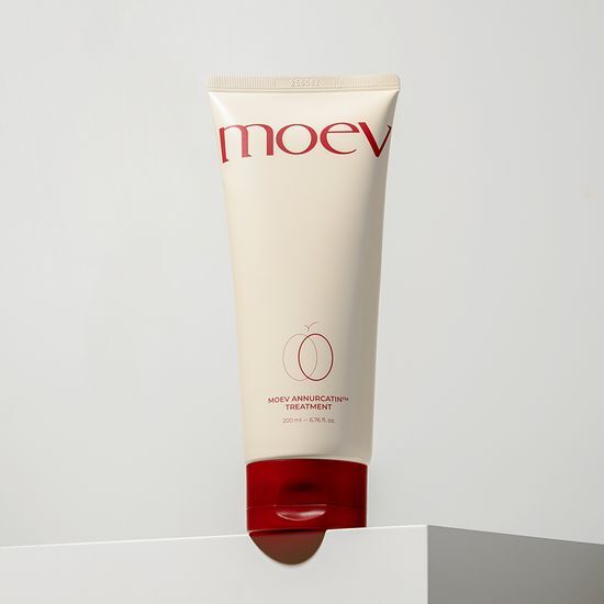 moev moev Anukatin Treatment 200ml - hydrating - front bottle shot